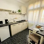 Serenity And Apartamento Eforie Nord