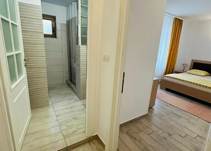 Serenity And Apartment *