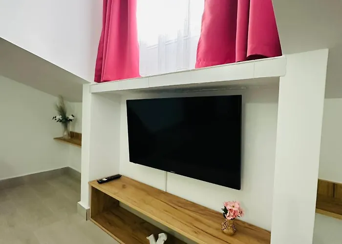 Serenity And Apartment