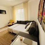 Serenity And 데포리노드