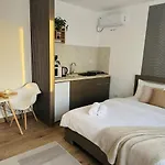 Serenity And * 데포리노드