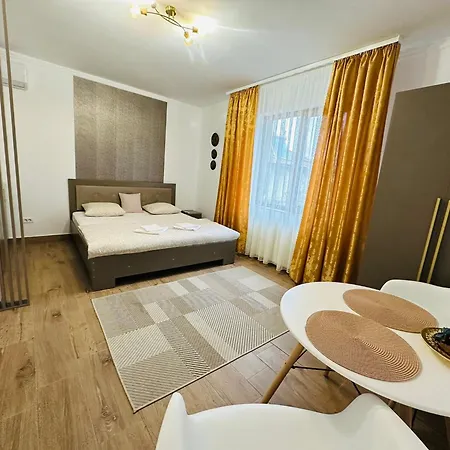 Serenity And Апартаменты