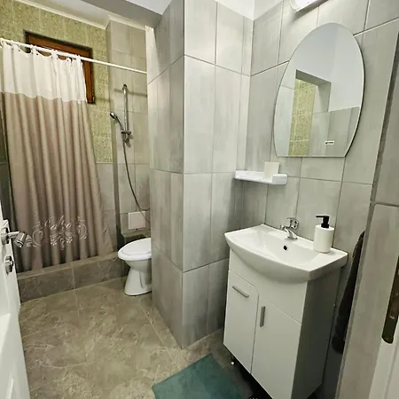 Serenity And Апартаменты