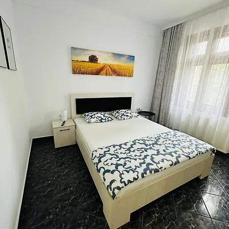 Serenity And Апартаменты Эфорие Норд