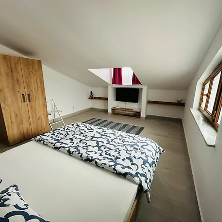 Апартаменты Serenity And