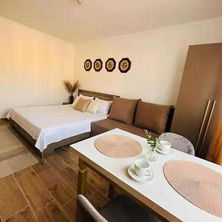 Serenity And Apartament Eforie Nord